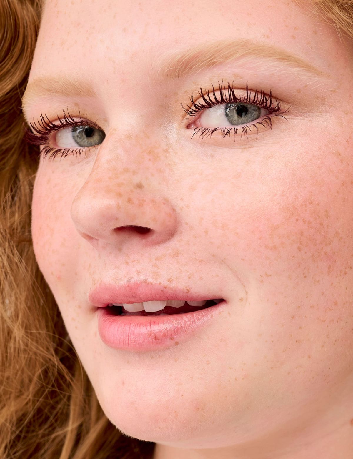 Benefit BADgal BANG Wild Plum Mascara