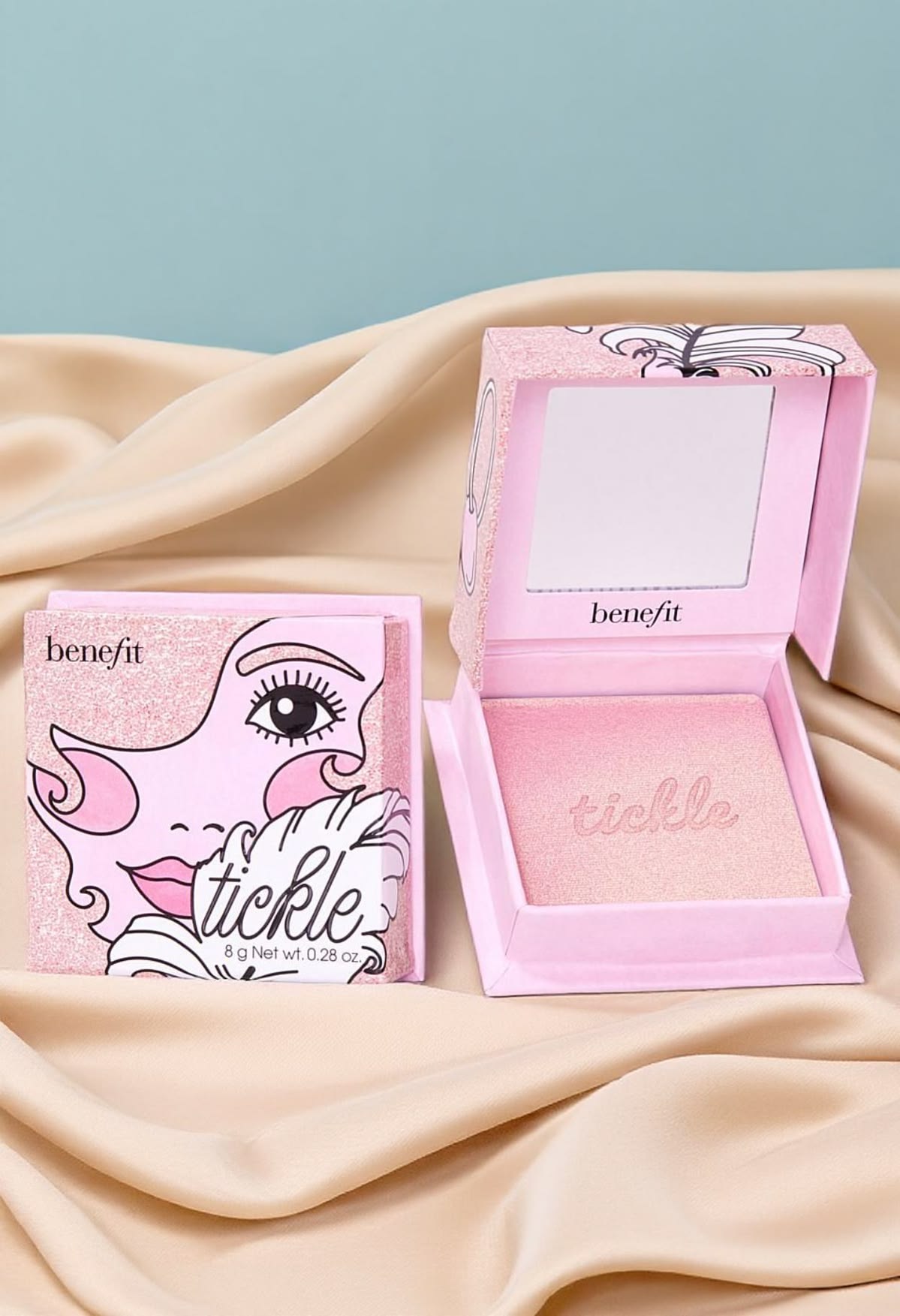 Benefit Tickle Golden Pink Highlighter